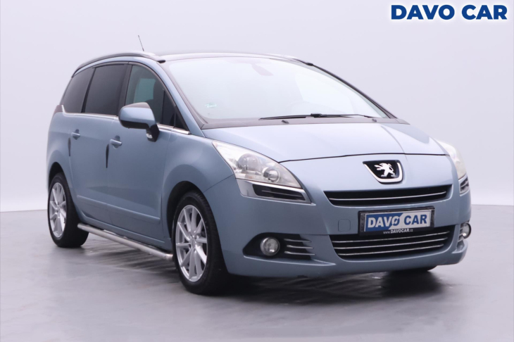 Peugeot 5008 2,0 HDI 110kW CZ Panorama
