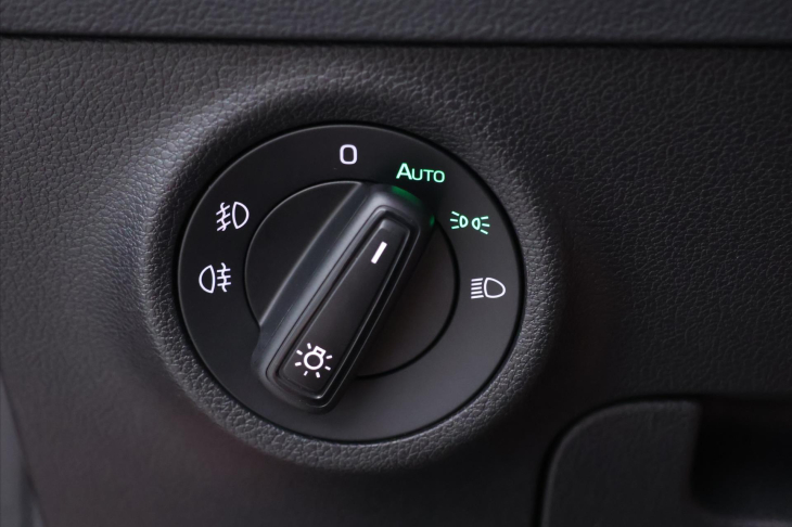 Škoda Karoq 1,5 TSI DSG Sportline 1Maj DPH