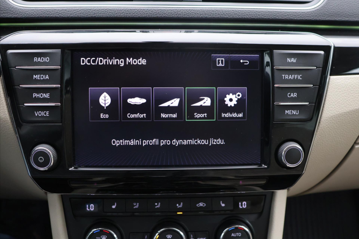 Škoda Superb 2,0 TDI 140kW L&K CZ DPH DSG