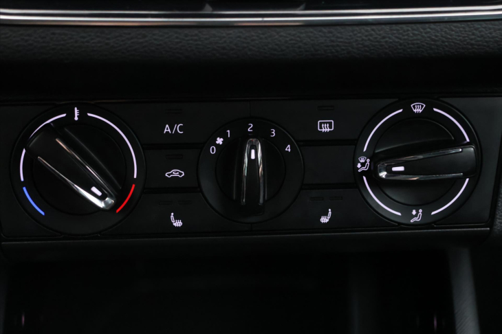 Škoda Scala 1,0 TSI 70kW Ambition CZ DPH