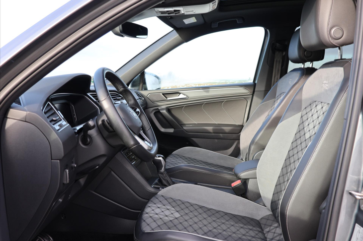 Volkswagen Tiguan Allspace 2,0 TDI 147kW R-line 4M DPH