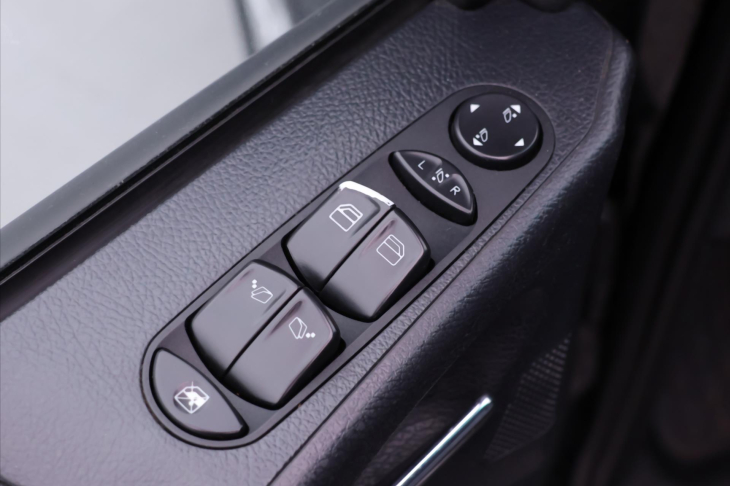 Mercedes-Benz Viano 2,1 CDI 120kW Aut. Trend Long