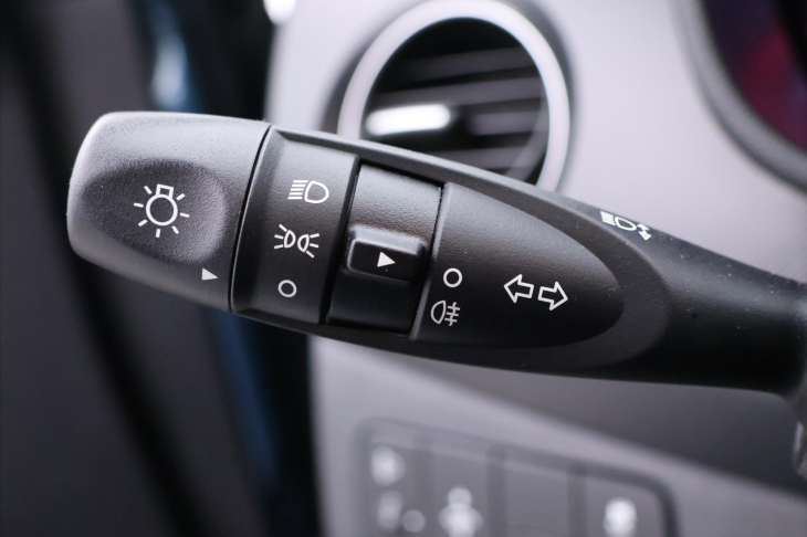 Hyundai i10 1,0 49kW CZ Klima