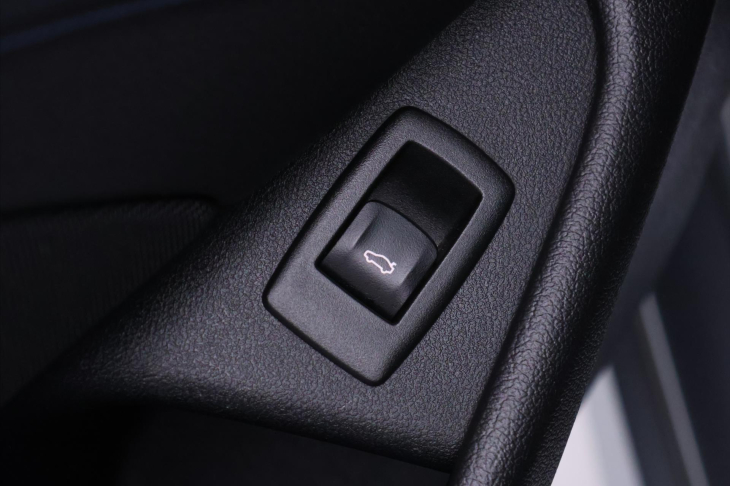 BMW Řada 5 3,0 530d xDrive 195kW M-paket