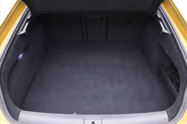 Volkswagen Arteon 2,0 TSI 200kW R-Line 4M CZ DPH