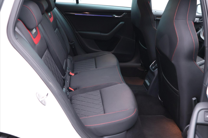 Škoda Octavia 2,0 TSI RS245 180kW DSG 1.Maj.