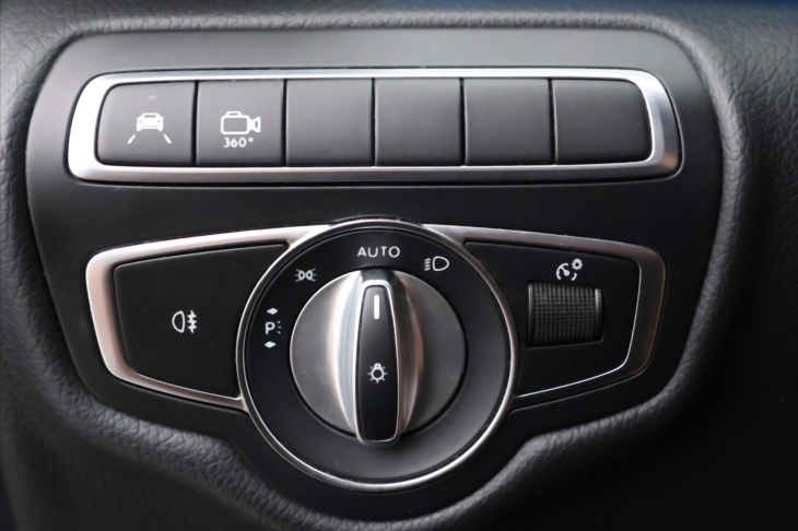 Mercedes-Benz Třídy V 2,0 250d XL 140kW Aut. DPH
