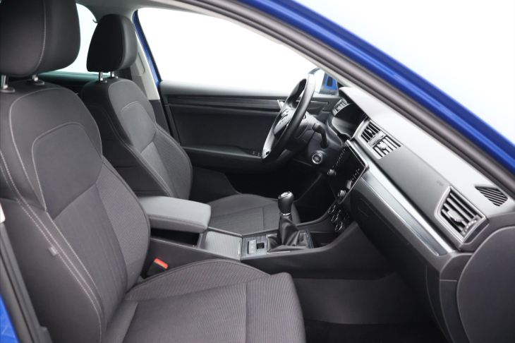Škoda Superb 2,0 TDI Virtual Matrix Webasto