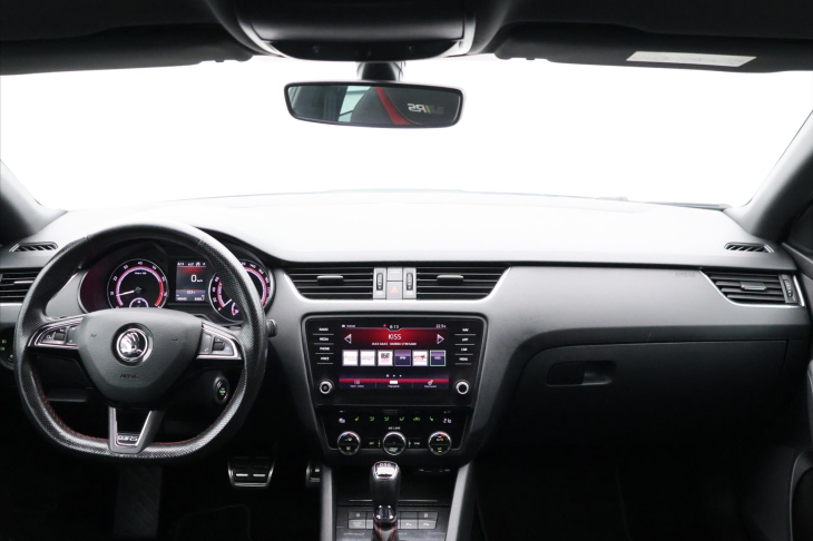 Škoda Octavia 2,0 TSI DSG RS230 CZ Challenge
