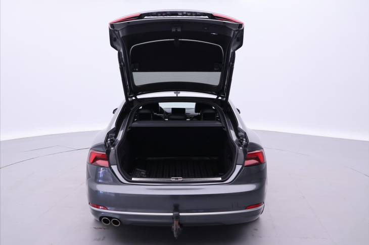 Audi A5 3.0 TDI 210kW quattro DPH CZ