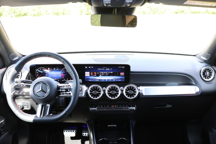 Mercedes-Benz GLB 2,0 200d 4Matic AMG Premium