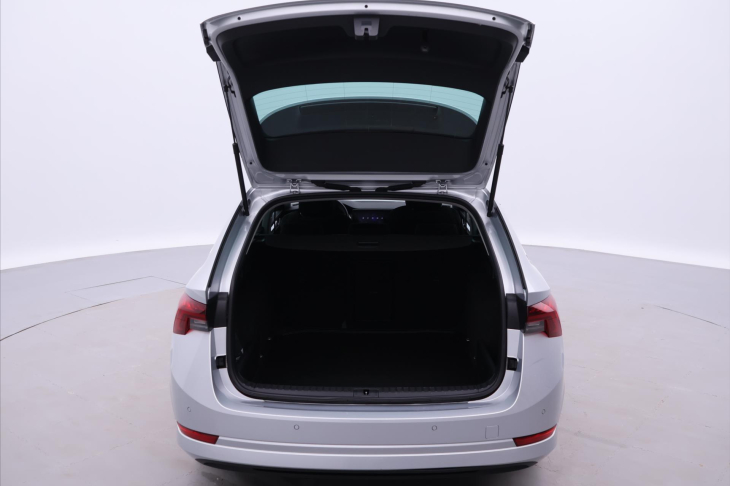 Škoda Octavia 2,0 TDI 110kW DSG Style DPH CZ