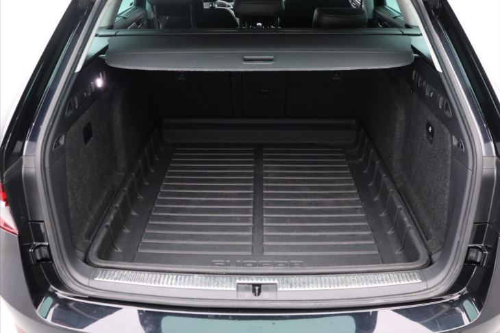 Škoda Superb 2,0 TDI 140kW DSG 4x4 L&K DPH