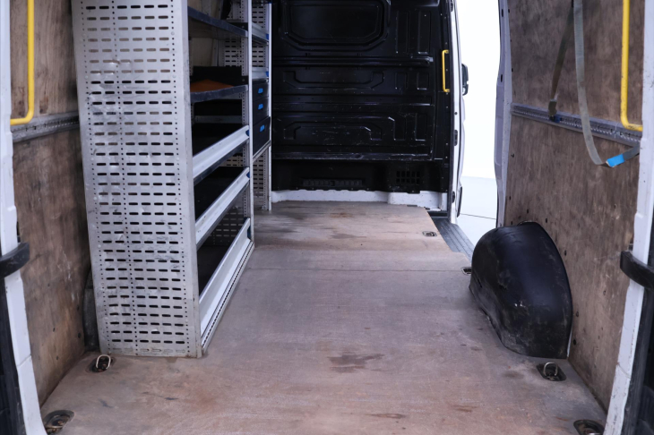 Volkswagen Crafter 2,0 TDI 103kW L2H2 DPH 1.Maj