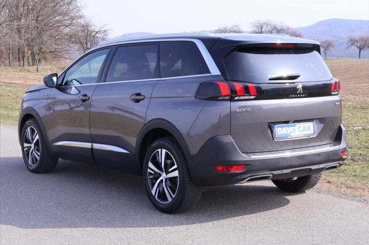 Peugeot 5008 1,2 PT 96kW GT-Line 7-Míst