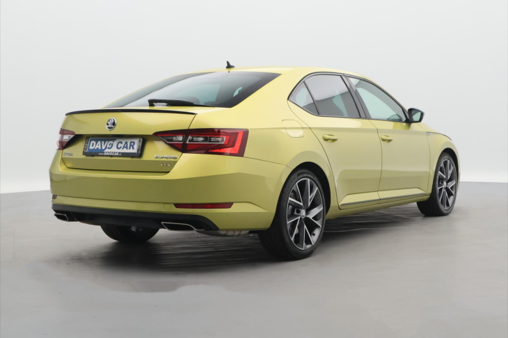 Škoda Superb 2,0 TSI 206kW 4x4 DSG Sportline