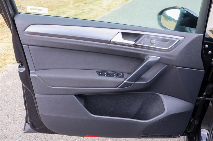 Volkswagen Golf Sportsvan 2,0 TDI 110kW DSG Lounge