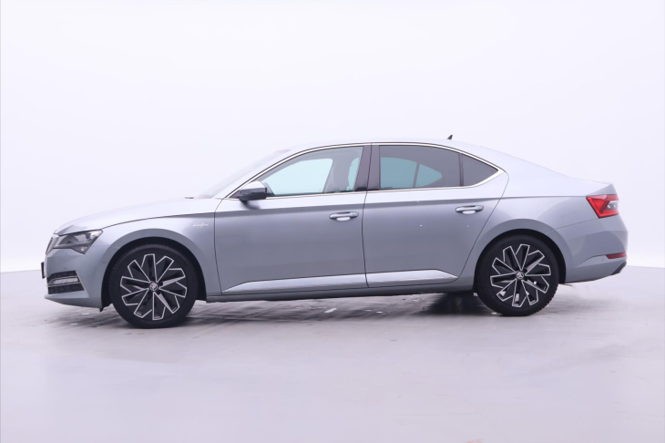 Škoda Superb 2,0 TDI DSG L&K LED  DPH CZ