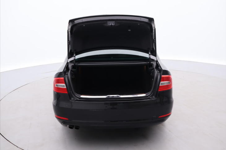 Škoda Superb 2.0 TDI 125kW Elegance CZ