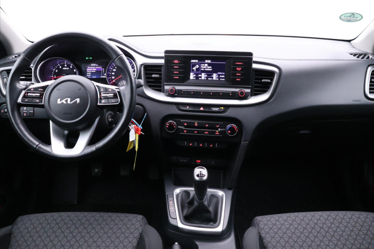 Kia Ceed 1,5 T-GDI 118kW Exclusi CZ DPH