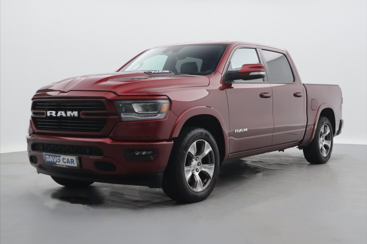 Dodge RAM 5,7 1500 295kW Laramie 4x4