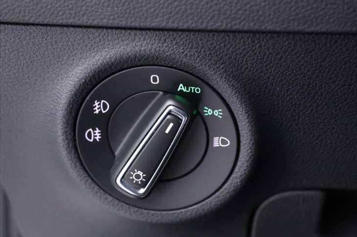 Škoda Karoq 1,0 TSI Style LED Navi DPH