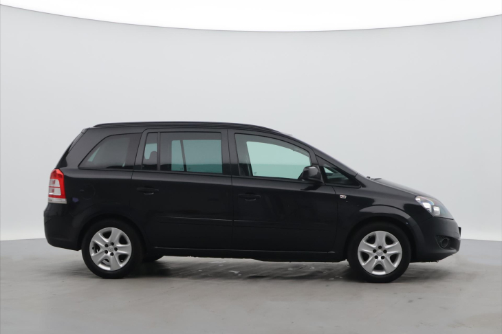 Opel Zafira 1,6 i 85kW Family STK 04/2028