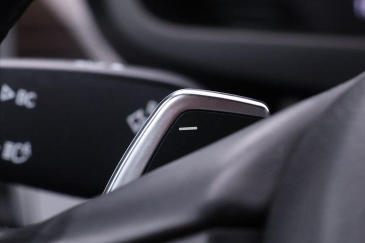 BMW X6 3,0 40d 230kW xD Aut. CZ LED