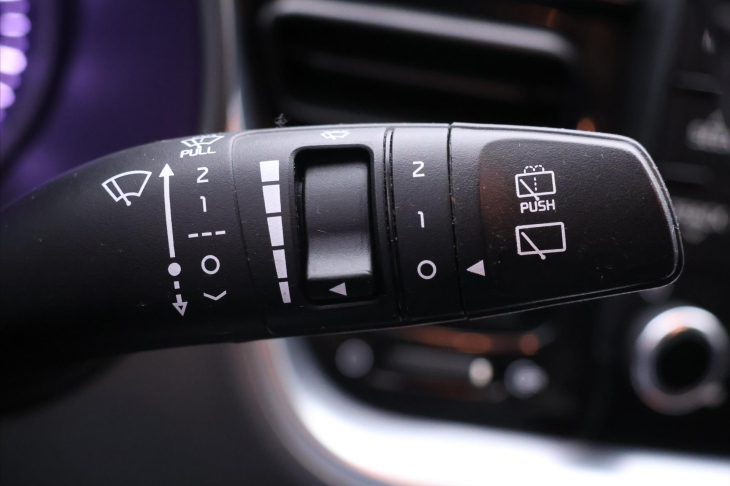 Kia Stonic 1,0 T-GDi 88kW Aut Premium DPH