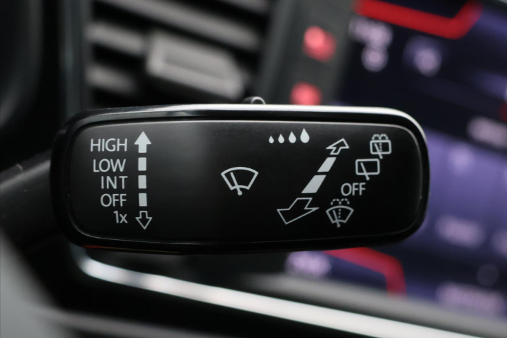 Seat Leon 1,4 TSI FR LED Kůže CZ