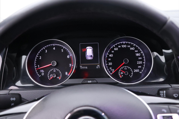 Volkswagen Golf 1,2 TSI R-line Highline