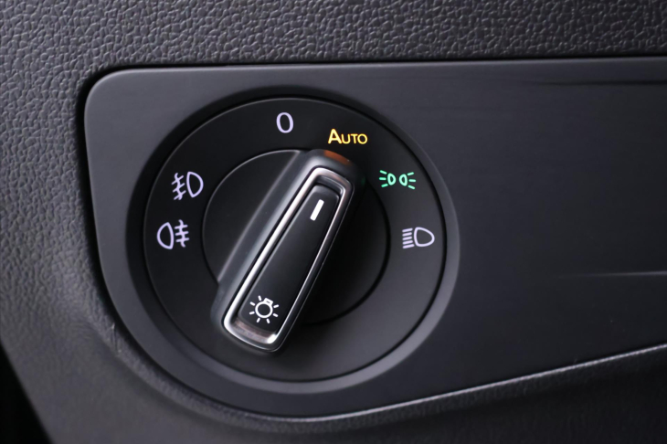 Volkswagen Tiguan Allspace 2,0 TDI DSG 4M R-Line Black DPH