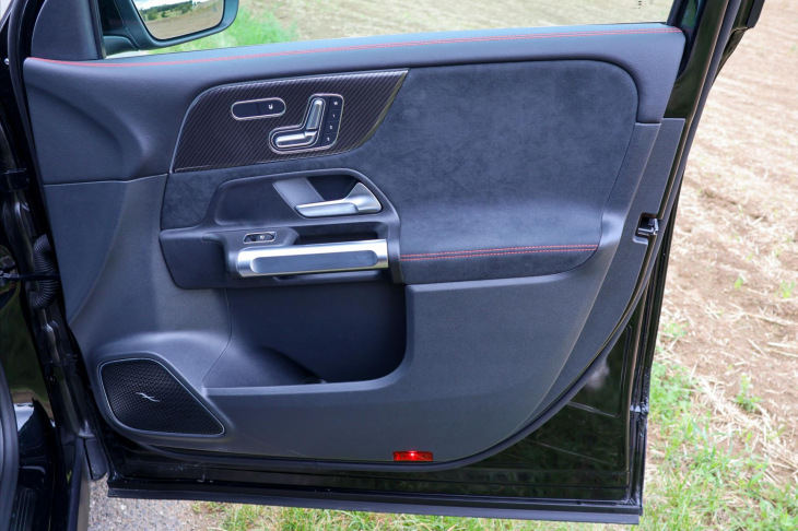 Mercedes-Benz GLB 2,0 200d 4Matic AMG Premium