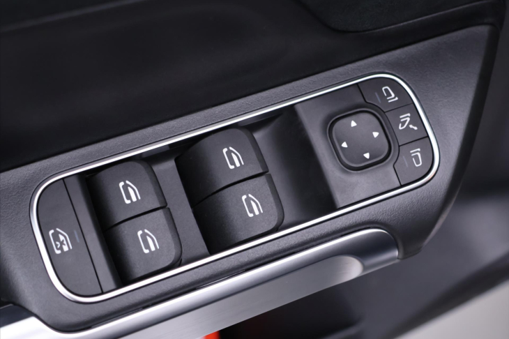 Mercedes-Benz GLB 2,0 200d 4MATIC AMG Premium