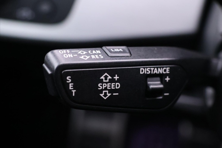 Audi A5 3.0 TDI 210kW quattro DPH CZ