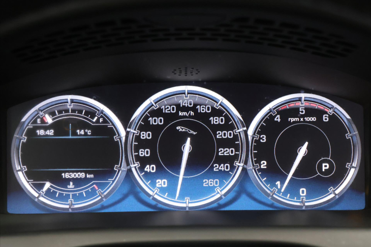 Jaguar XJ 3,0 D 202kW V6 Luxury