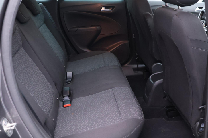 Opel Crossland X 1,5 CDTi Innovation CZ