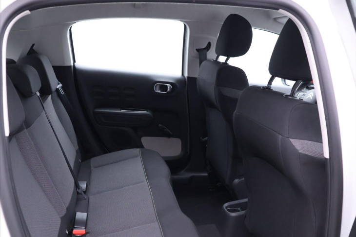 Citroën C3 1,2 PT 82k CZ Shine Serv.Kniha