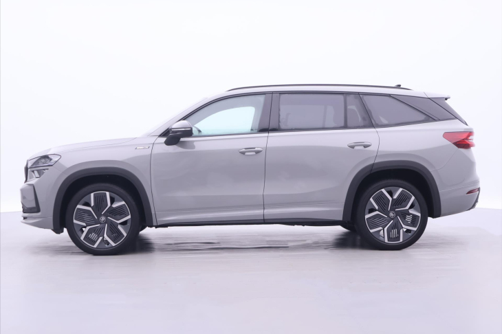Škoda Kodiaq 2,0 TDI DSG 4x4 Sportline 7-Míst