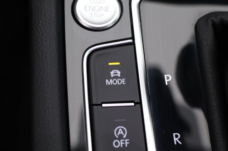 Volkswagen Passat 2,0 TDI 147kW DSG Alltrack CZ