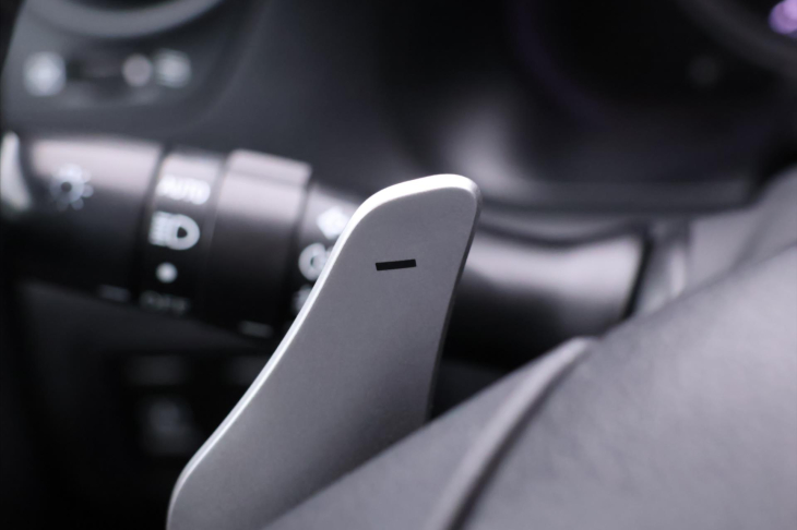 Lexus IS 250 2,5 i 153kW V6 Automat Kůže