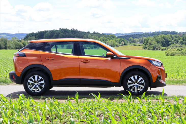 Peugeot 2008 1,2 PT 74kW CZ Klima ACTIVE
