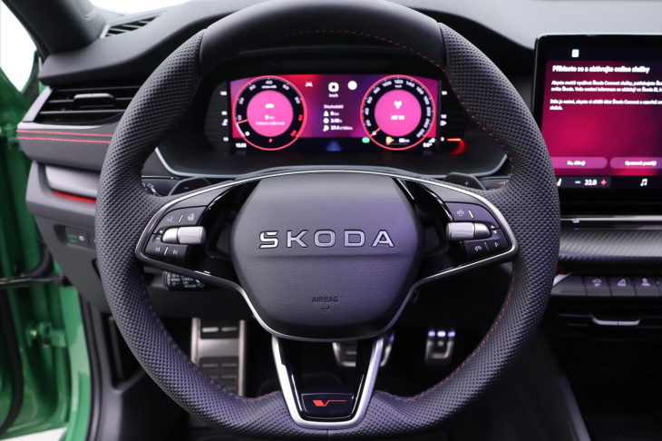 Škoda Octavia 2,0 TSI DSG RS DPH 1.maj CZ
