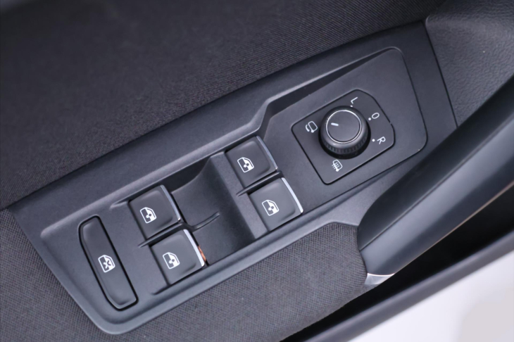 Volkswagen Tiguan 2,0 TDI 110kW Navi Tažné 1.Maj