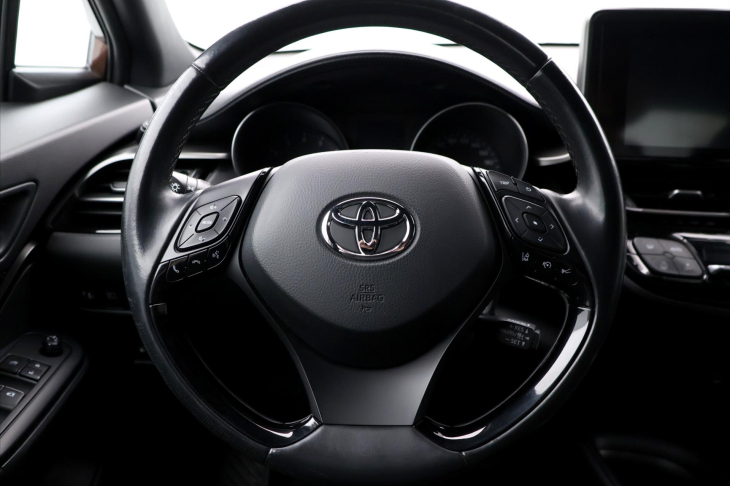 Toyota C-HR 1,2 TURBO 85kW ACTIVE ALU CZ