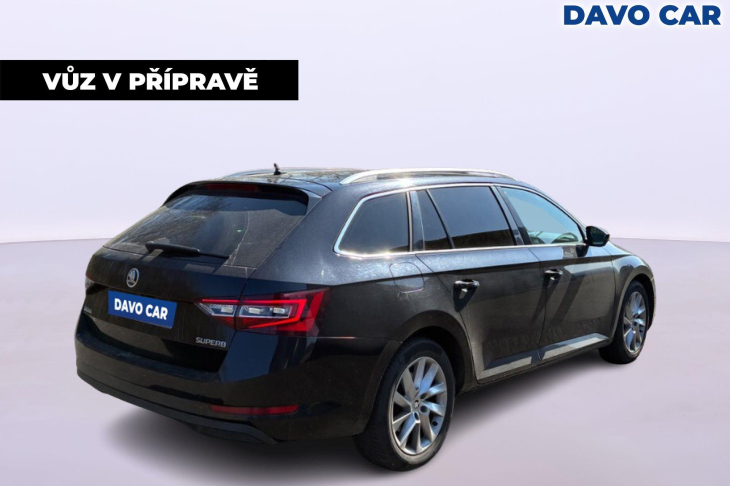 Škoda Superb 1,6 TDI DSG Style Navigace