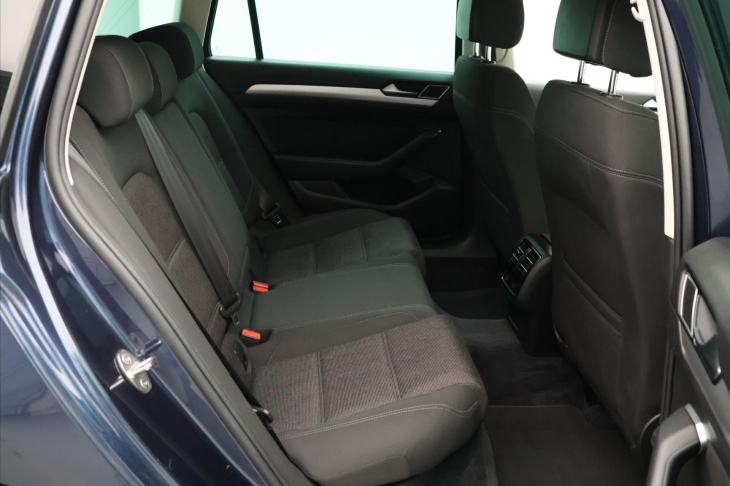 Volkswagen Passat 2.0 TDI 110kW Comfortline