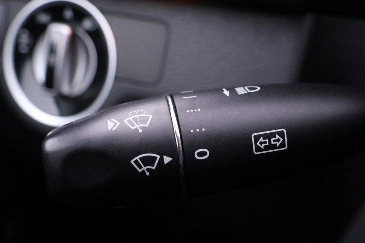 Mercedes-Benz Třídy E 3,0 350 CDI 4MATIC 195kW AT