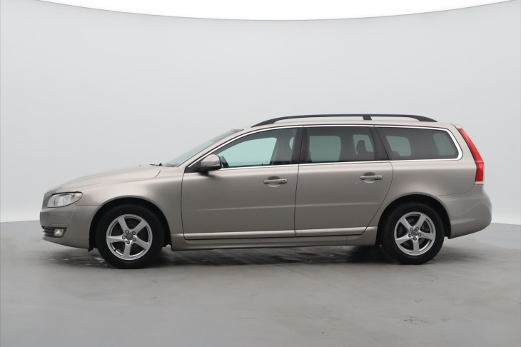 Volvo V70 2,0 D3 100kW Kinetic Dynamic DPH