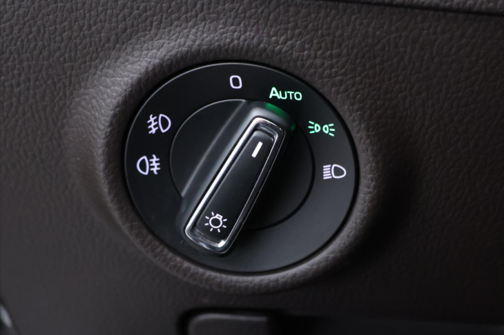 Škoda Superb 2,0 TSI 206kW DSG 4x4 L&K